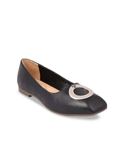 

ZAVO Women Black Solid Ballerinas