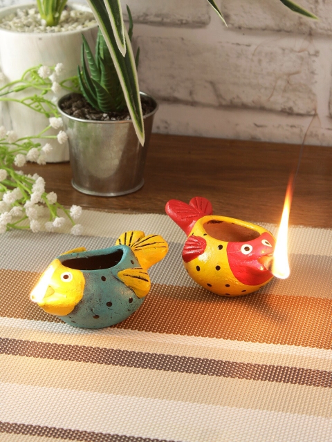 

Aapno Rajasthan Set Of 2 Designer Handcrafted Terracotta Diyas, Red