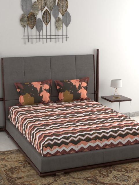 

Trident Brown & White Abstract 144 TC Cotton 1 Queen Bedsheet with 2 Pillow Covers