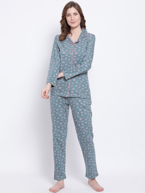 

Kanvin Women Green Printed Night suit