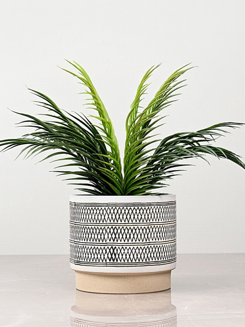 

Pure Home and Living Off-White & Black Ivory Pattern Large Ceramic Vase