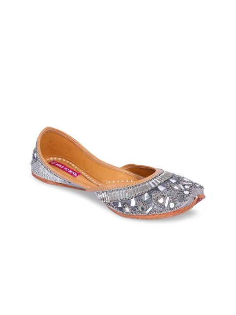 

Sole To Soul Women Grey Embellished Mojaris