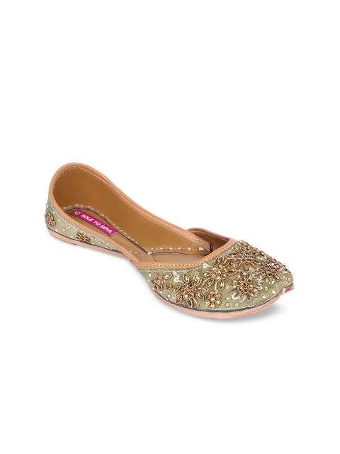 

Sole To Soul Women Olive Green Embellished Fabric Mojaris