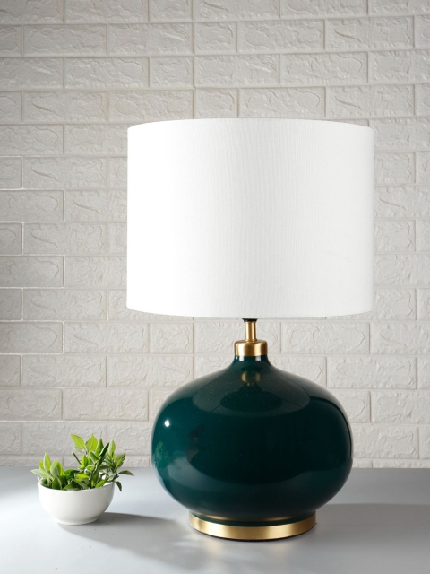 

Grated Ginger White & Green Table Lamp With Shade