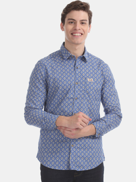 

U.S. Polo Assn. Men Blue & White Regular Fit Printed Casual Shirt