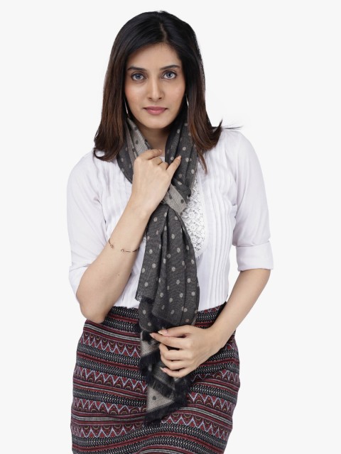 

Scarves & Glitters Women Grey Self Design Scarf