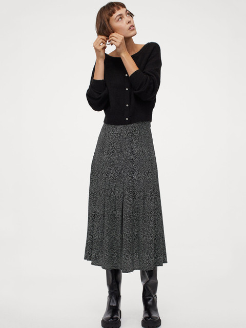 

H&M Women Black Printed Calf-Length Skirt