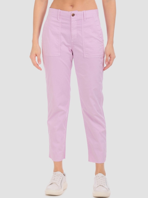 

GAP Women Mauve Regular Fit Solid Regular Trousers