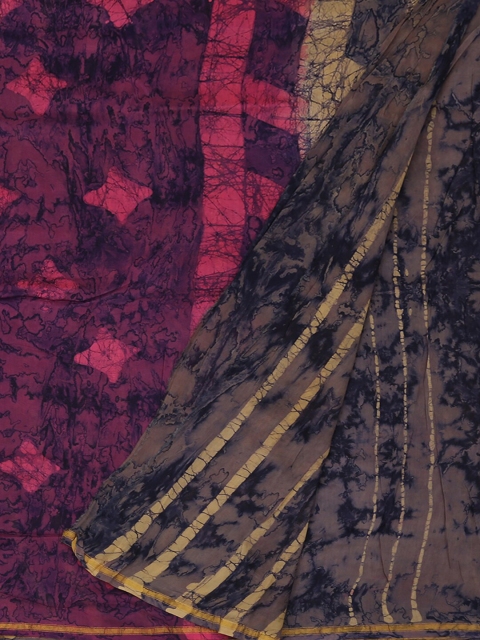 

Pothys Pink & Grey Cotton Blend Printed Chanderi Saree
