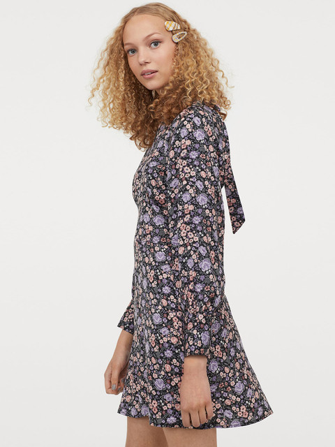 

H&M Women Black Printed Open-Backed Dress