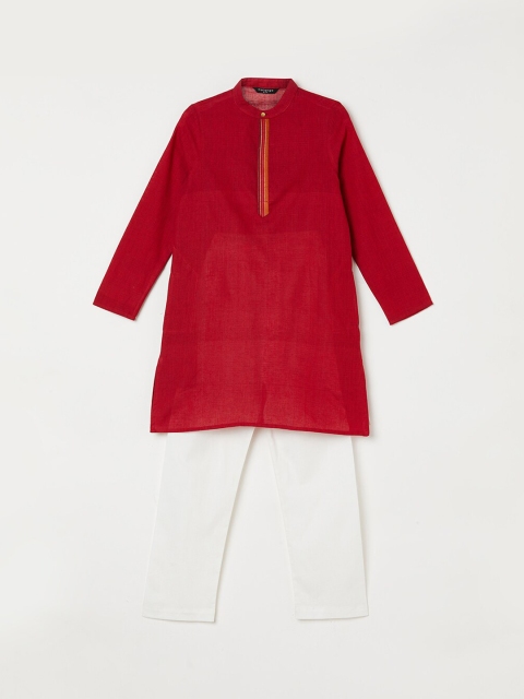 

Melange by Lifestyle Boys Maroon & White Solid Kurta with Pyjamas
