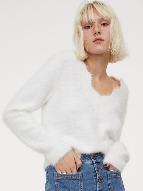 

H&M Women White Fluffy Jumper