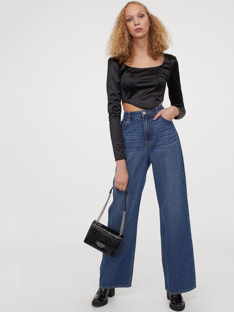 

H&M Women Black Cropped Long-Sleeved Top