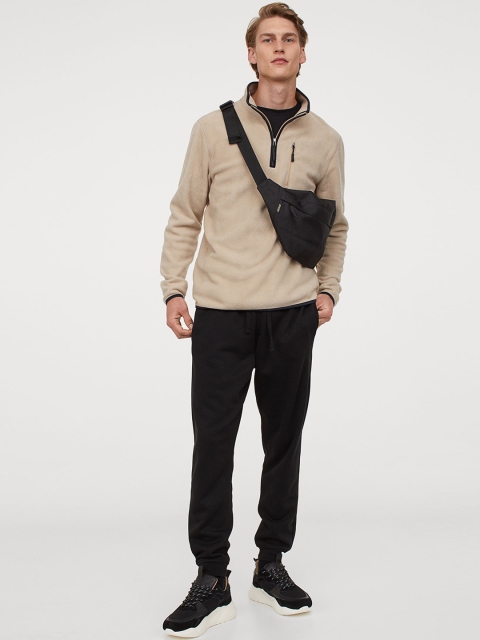 

H&M Men Beige THERMOLITE Fleece Top