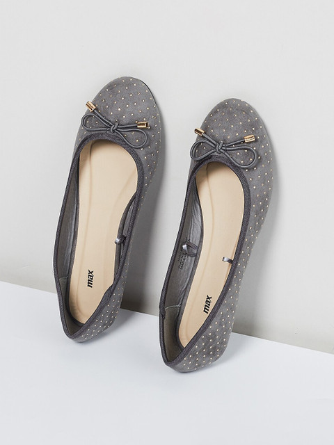 

max Women Grey Embellished PU Ballerinas