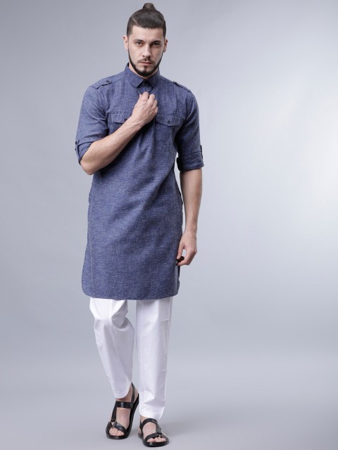 

Svanik Men Navy Blue Thread Work Kurta