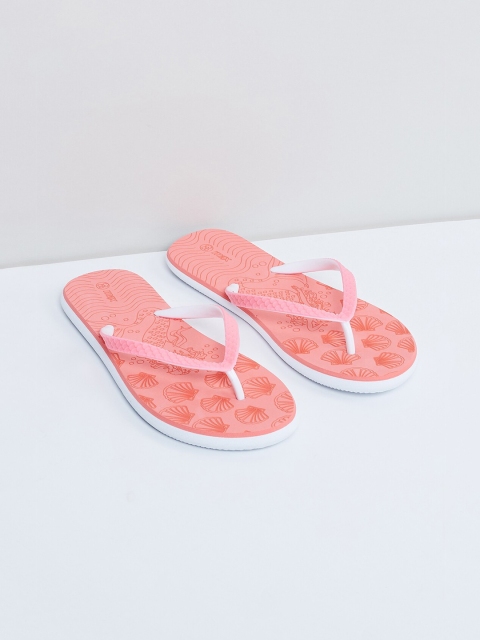 

max Women Pink Solid Thong Flip-Flops