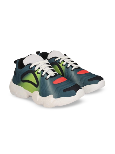 

Woakers Men Green Mesh Running Shoes