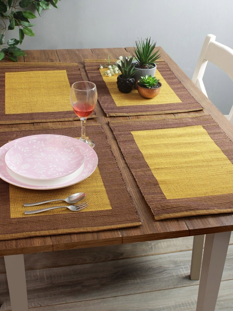 

Soumya Set of 6 Yellow & Brown Solid Reversible Table Placemats