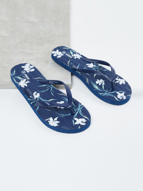 

max Women Navy Blue & White Floral Printed Thong Flip-Flops