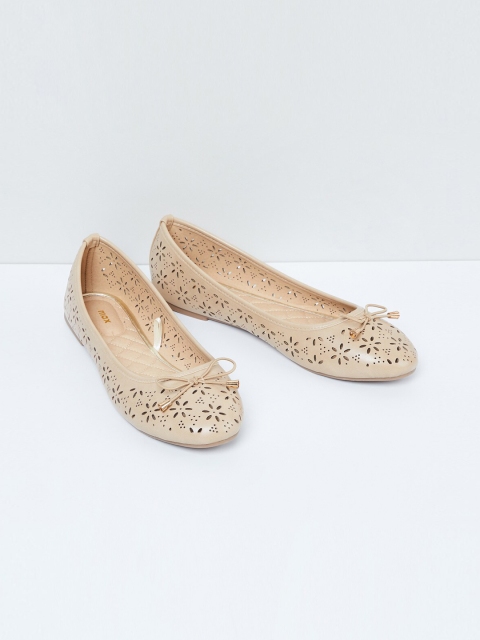 

max Women Beige Solid PU Ballerinas