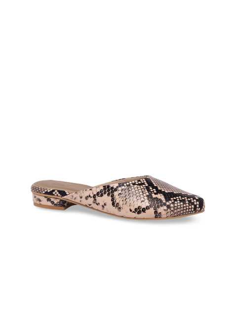 

Inc 5 Women Beige Mules