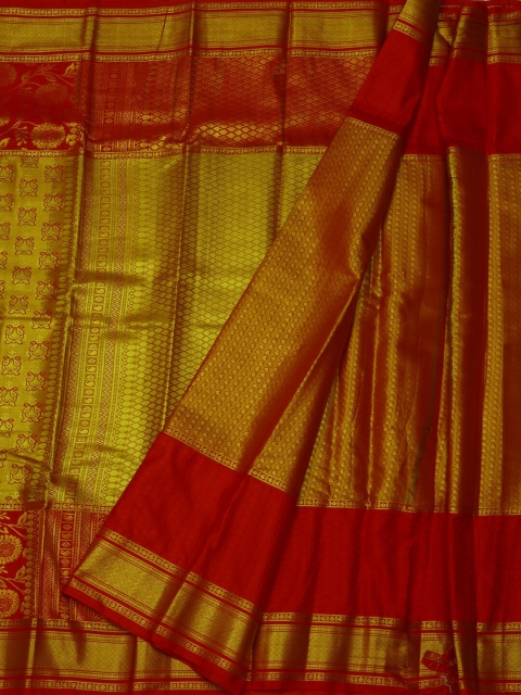 

Pothys Gold-Toned & Red Tissue Woven Design Saree
