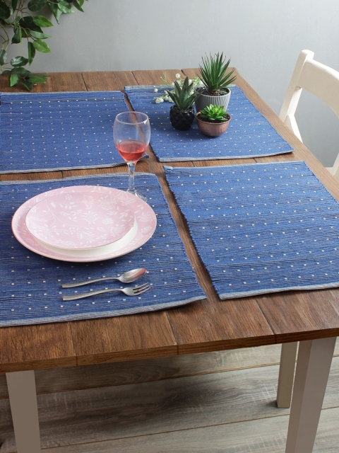 

Soumya Set of 6 Blue Geometric Patterned Reversible Table Placemats