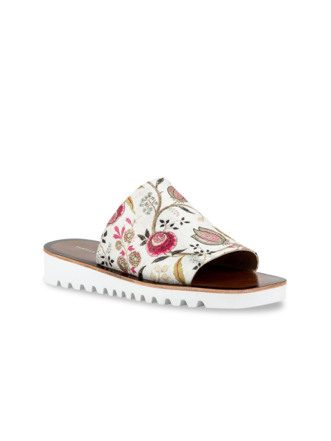 

Vanilla Moon Women Off-White Printed Leather Open Toe Flats