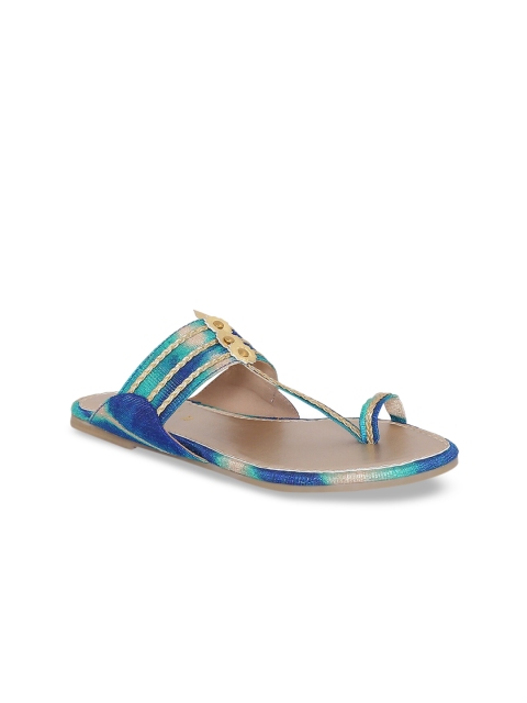 Siendo Desi Women Blue Solid Kholapuri Flats