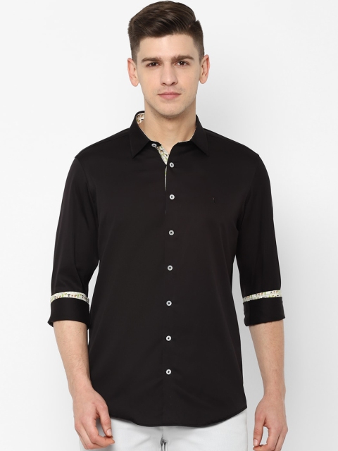 

SIMON CARTER LONDON Men Black Regular Fit Solid Casual Shirt