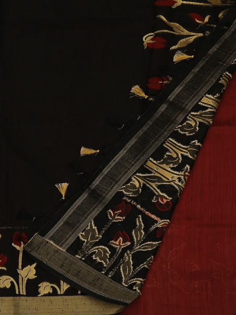 

Pothys Black & Beige Art Silk Solid Saree