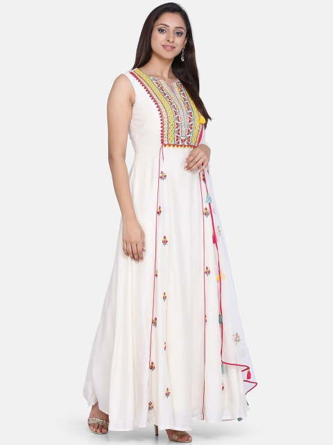 

BOMBAY SELECTIONS Women White Embroidered Kurta with Churidar & Dupatta