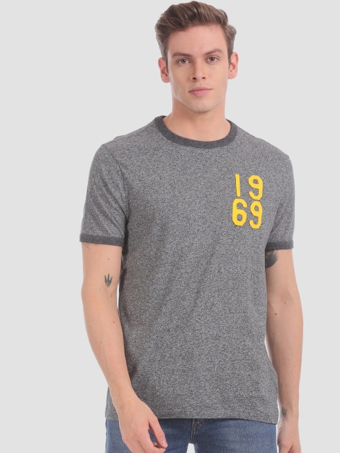 

GAP Men Grey Heathered Ringer T-Shirt