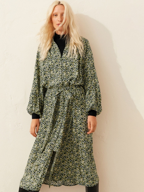 

H&M Women Black & Yellow Printed Calf-Length Dress