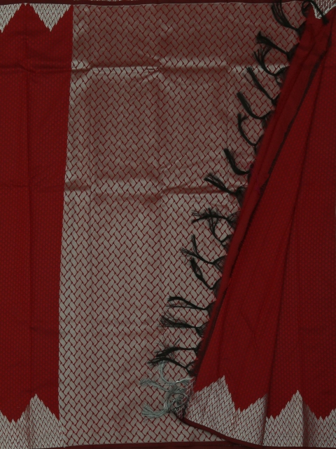 

Pothys Maroon & Gold-Toned Art Silk Woven Design Saree