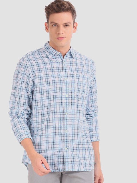 

GAP Men Blue & Pink Regular Fit Checked Casual Shirt