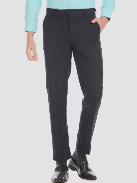 

Arrow Men Blue Regular Fit Solid Formal Trousers