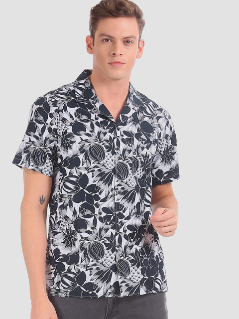 

GAP Men Blue & White Regular Fit Printed Casual Shirt