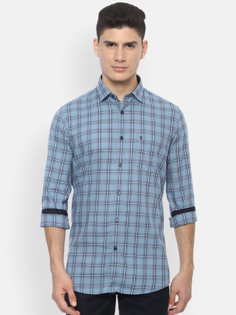 

Van Heusen Sport Men Blue Slim Fit Checked Casual Shirt