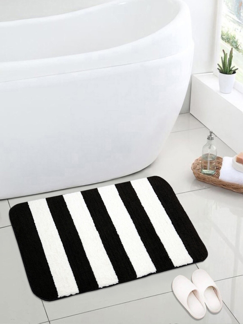 

Saral Home Black & White Striped Microfibre Anti-Skid Bath Rug