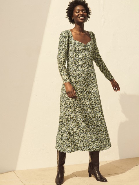 

H&M Women Black & Yellow Printed Puff-Sleeved Dress