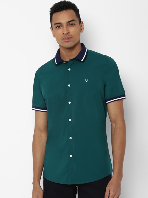 

Solly Jeans Co. Men Green Regular Fit Solid Casual Shirt