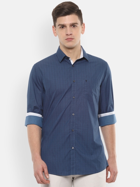 

Van Heusen Sport Men Blue Slim Fit Striped Casual Shirt
