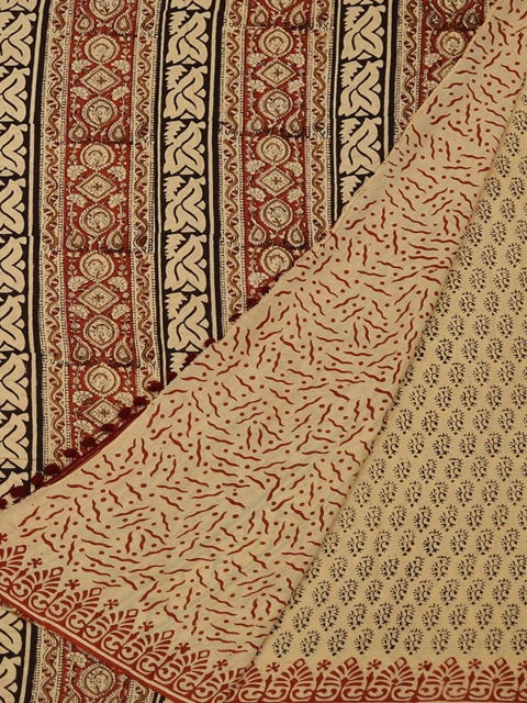 

Pothys Cream-Coloured & Maroon Pure Cotton Printed Saree