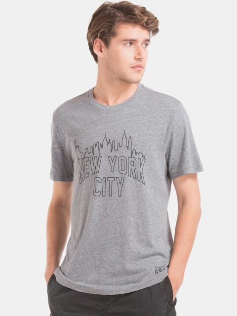 

GAP Men Grey Printed Round Neck T-shirt