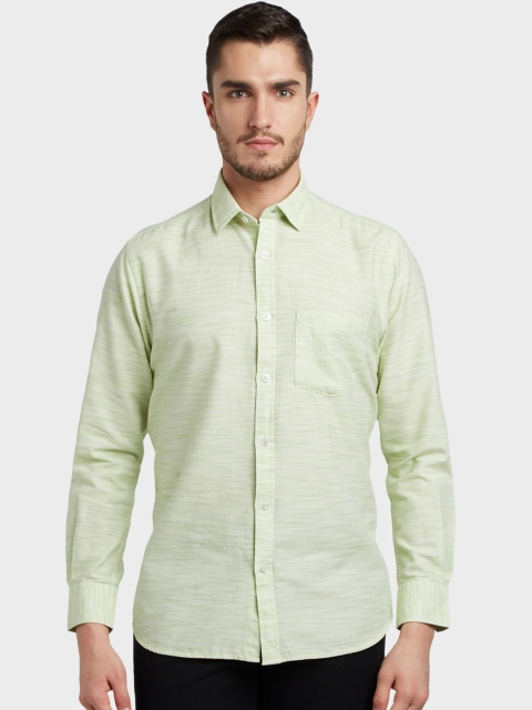 

ColorPlus Men Green Tailored Fit Solid Casual Shirt