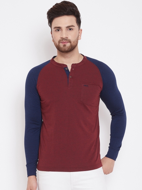 

Adobe Men Maroon & Navy Blye Colourblocked Henley Neck T-shirt