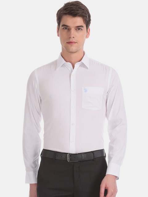 

U.S. Polo Assn. Men White Regular Fit Solid Formal Shirt