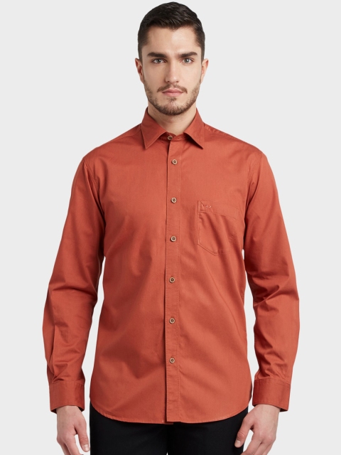 

ColorPlus Men Rust Red Tailored Fit Solid Casual Shirt